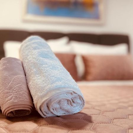 Penthouse Lapis Διαμέρισμα Σπλιτ Εξωτερικό φωτογραφία
