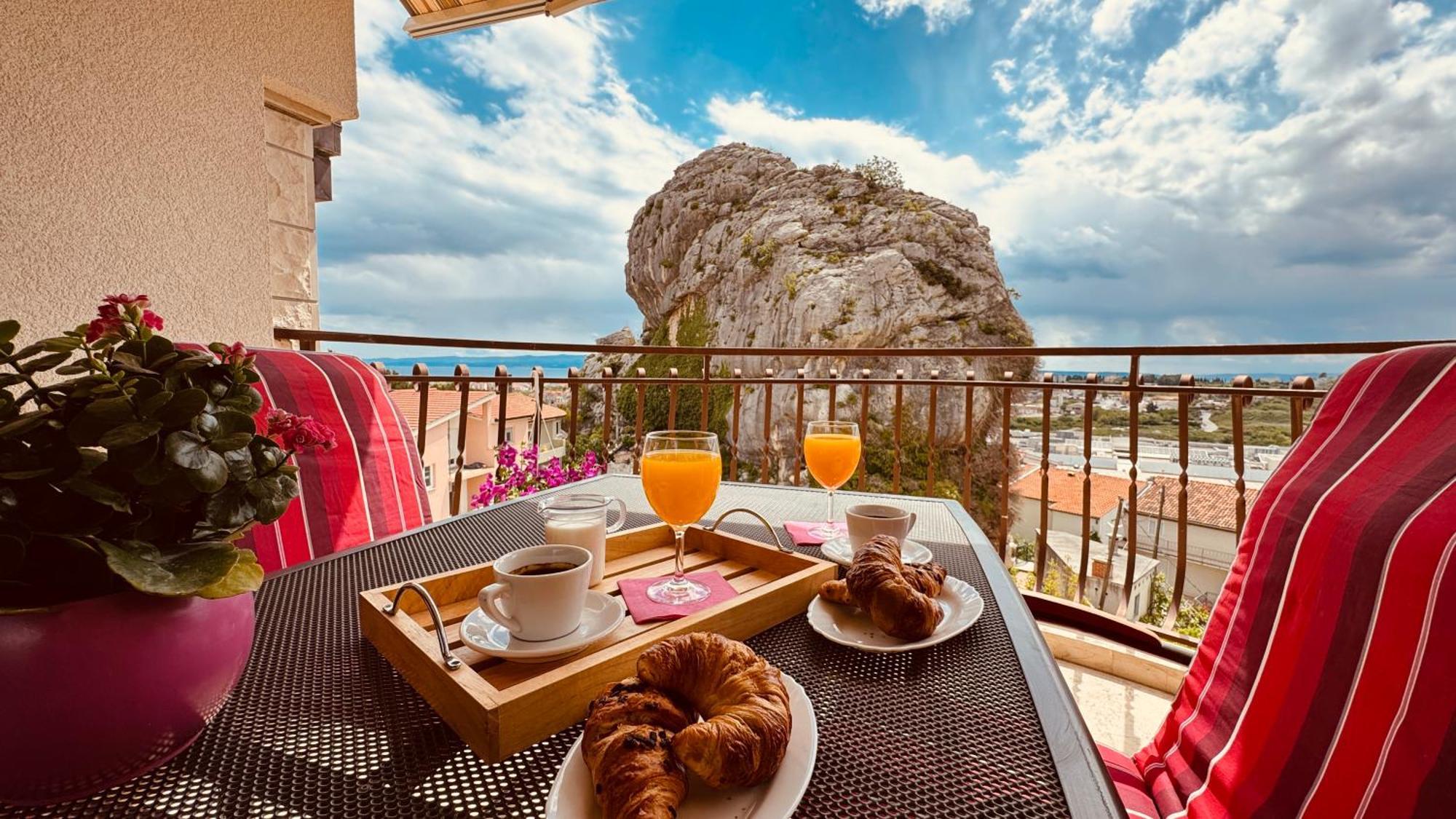 Penthouse Lapis Διαμέρισμα Σπλιτ Εξωτερικό φωτογραφία