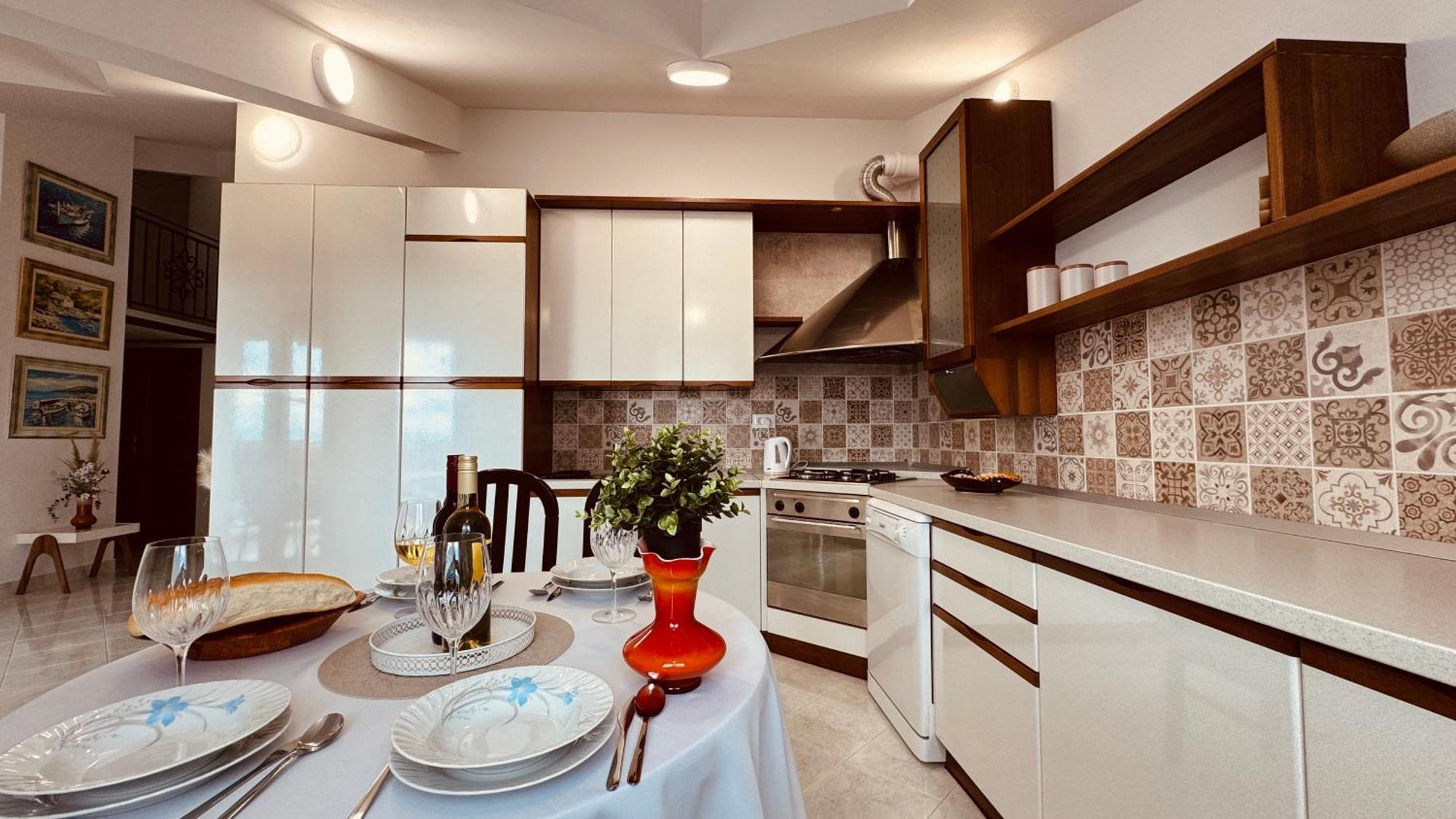Penthouse Lapis Διαμέρισμα Σπλιτ Εξωτερικό φωτογραφία