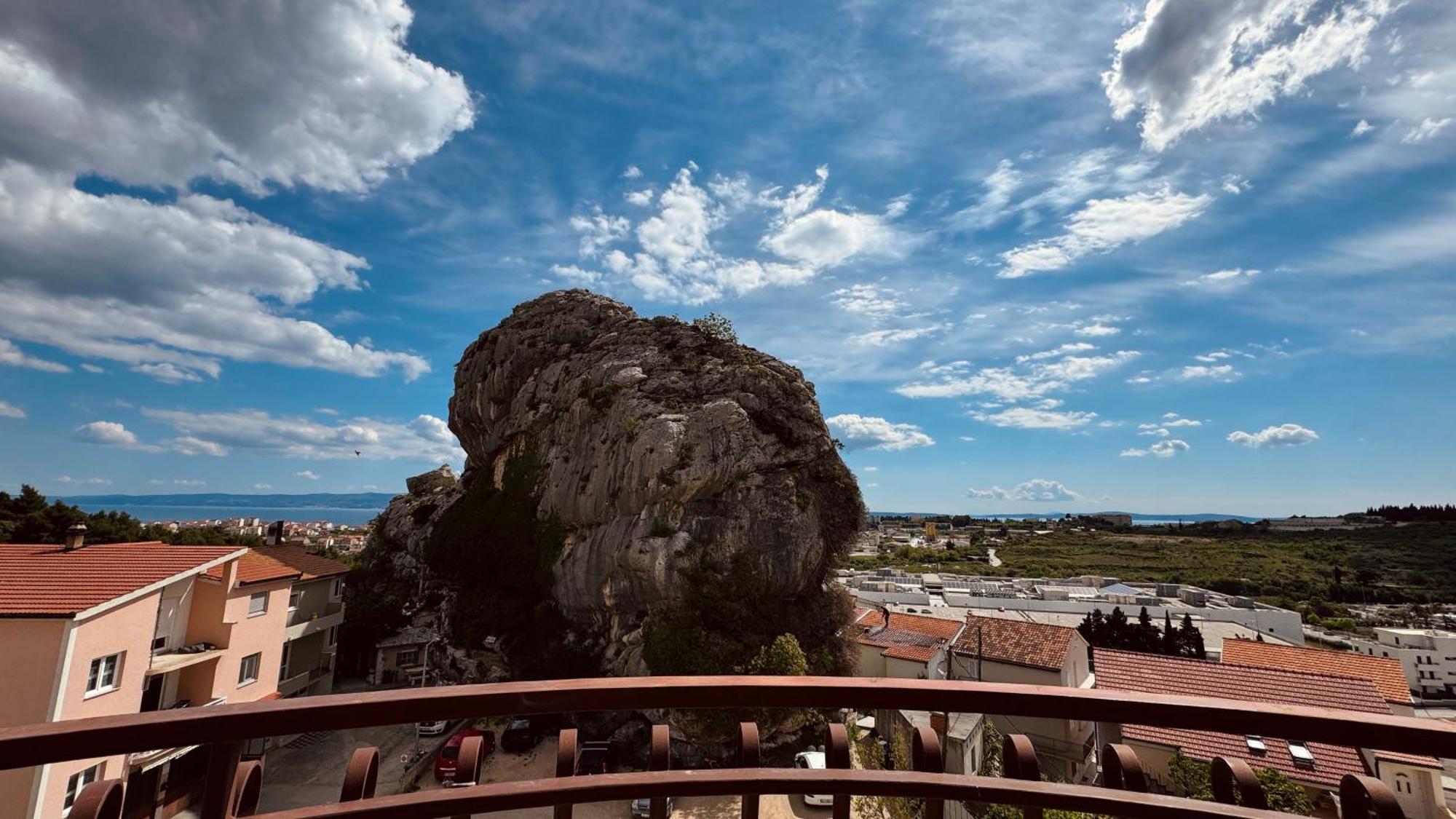 Penthouse Lapis Διαμέρισμα Σπλιτ Εξωτερικό φωτογραφία